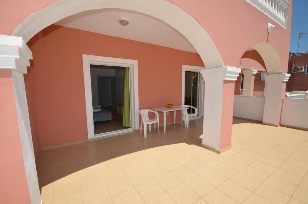 Paradiso Apartments Ýpsos Exterior foto